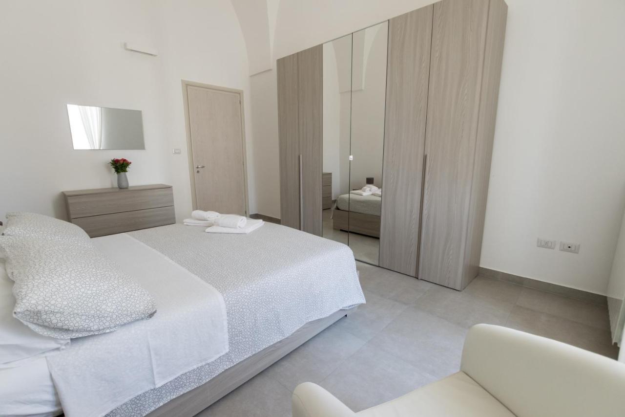 Drooms. Felline Esterno foto