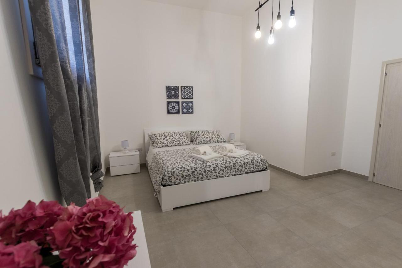 Drooms. Felline Esterno foto