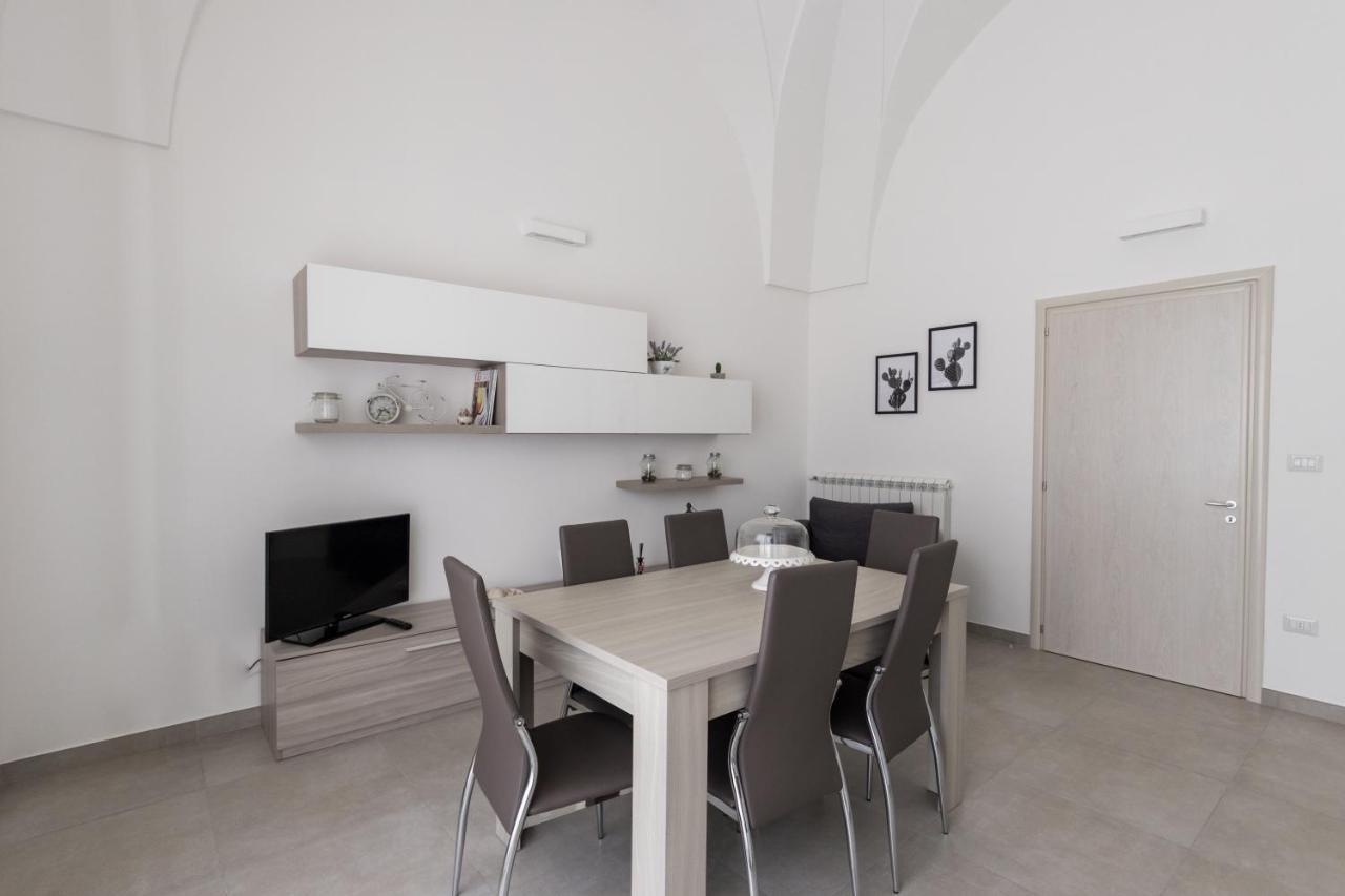 Drooms. Felline Esterno foto